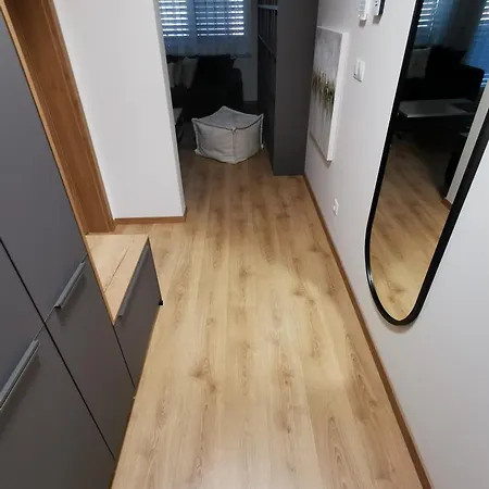 2 Izbovy Luxusny Apartman B Apartman *
